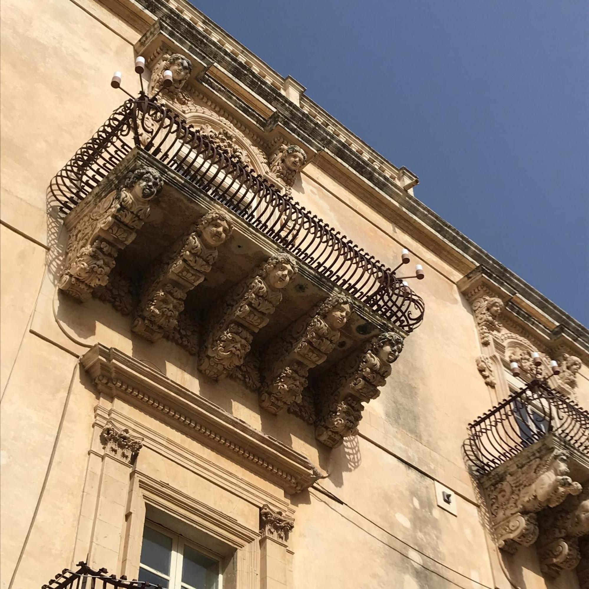 Casapiuholidaysicilia-Adults Only Noto Ngoại thất bức ảnh